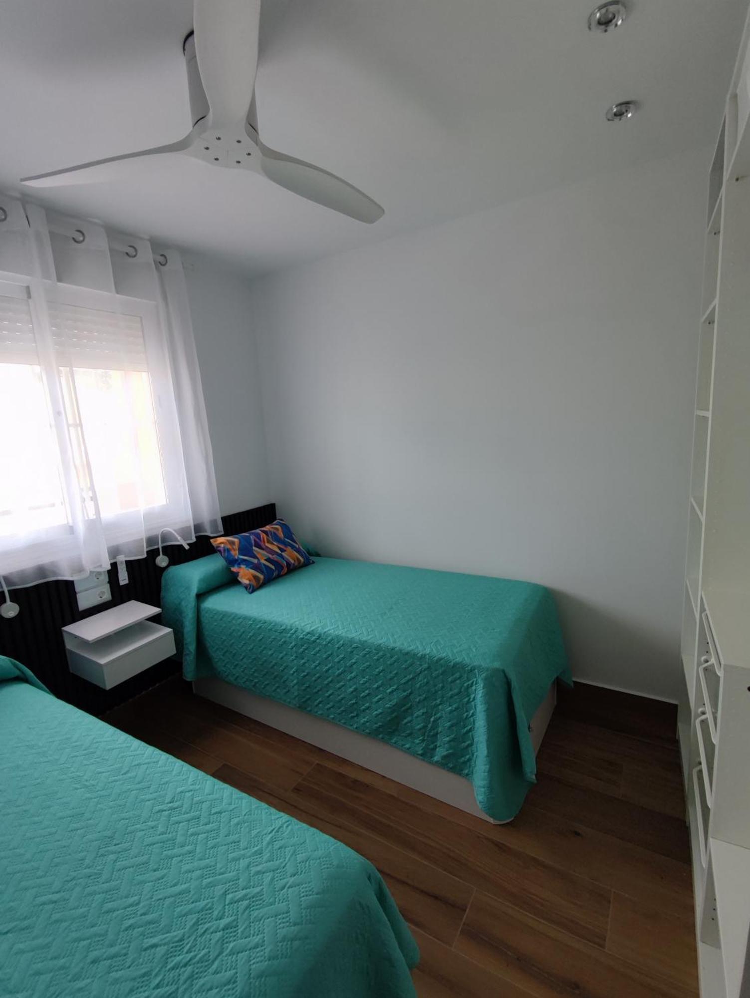 El Atico De Teresa Con Piscina Privada Climatizada A 250M Playa Apartman Vera Kültér fotó